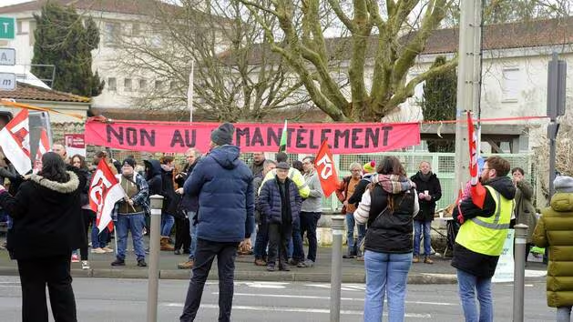 You are currently viewing 13 février – Une très forte mobilisation régionale pour la défense de l’EAP