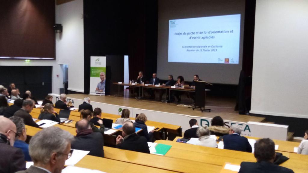 Lire la suite à propos de l’article Pacte et loi d’orientation et d’avenir agricoles à Toulouse Auzeville